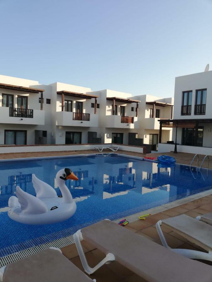 Noray Swan Villa Puerto Calero Exterior photo